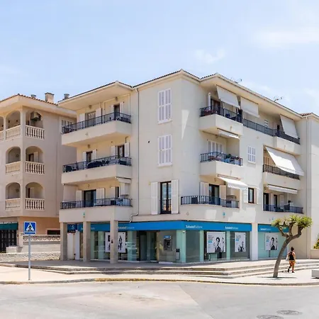 Gala Apartment